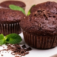 Có những yếu tố nào tạo nên hương vị thơm ngon, quyến rũ của bánh muffin socola?