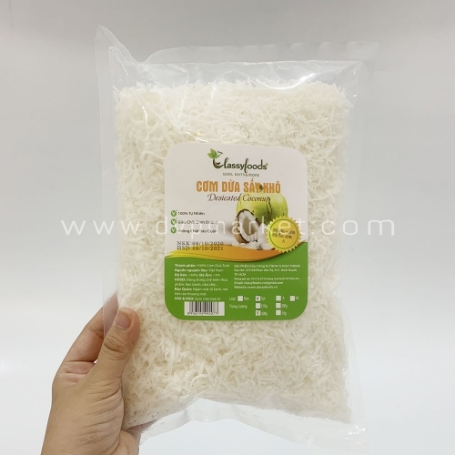Classy - Cơm dừa sợi sấy khô 500g