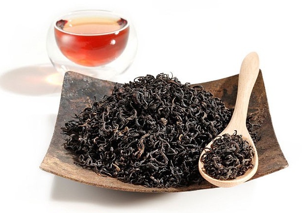 Hồng trà là tên gọi khác của trà đen 