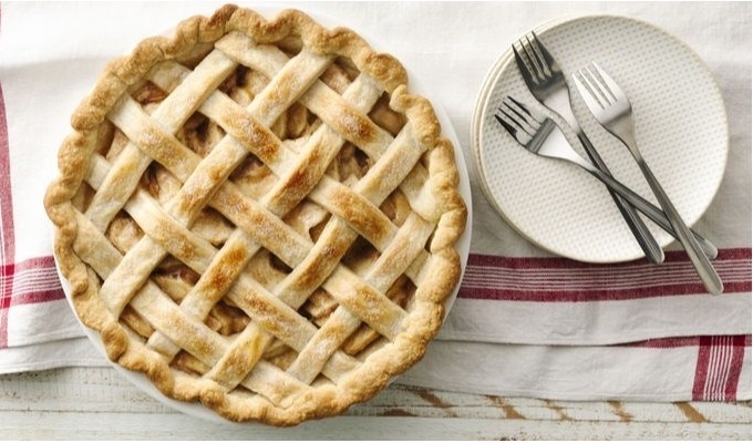 Bánh apple pie thơm giòn hấp dẫn