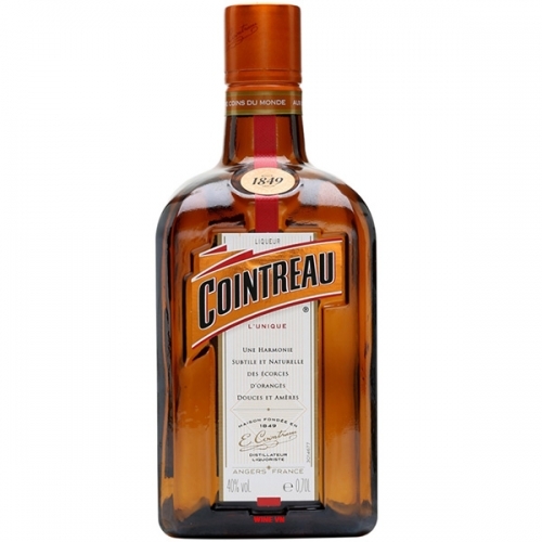 Rượu Cointreau