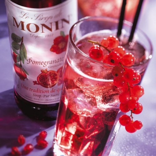 Syrup Monin Pomegranate 700ml - Quả lựu