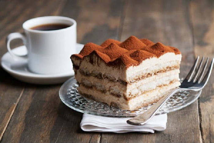 Bánh tiramisu xốp mềm thơm vị