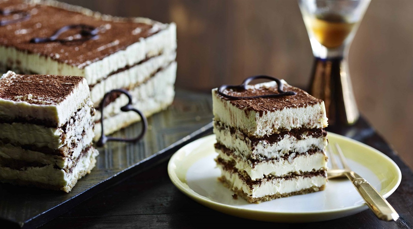 Những chiếc bánh tiramisu truyền thống